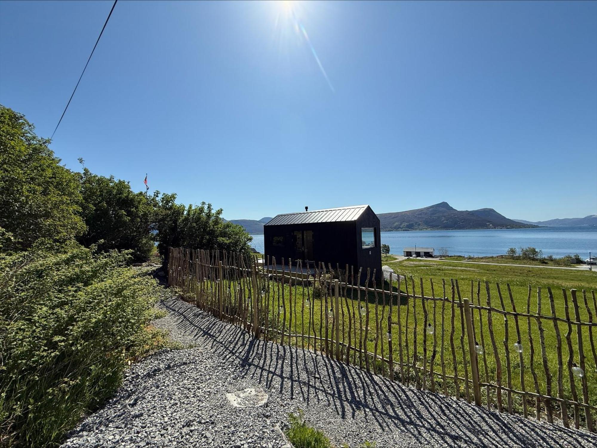Kraen Gard Villa Larsnes Luaran gambar